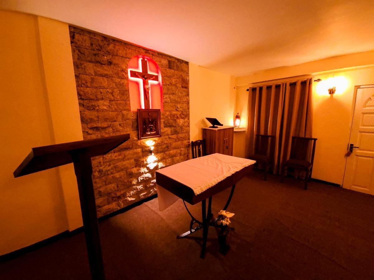Notre Dame D'Arcadia Hotel นูวาราเอลิยา ภายนอก รูปภาพ