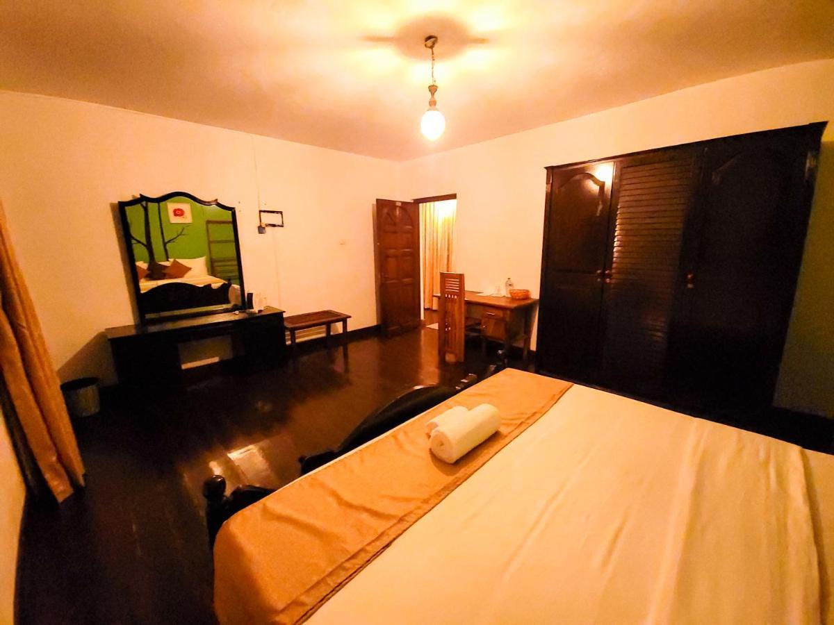 Notre Dame D'Arcadia Hotel นูวาราเอลิยา ภายนอก รูปภาพ