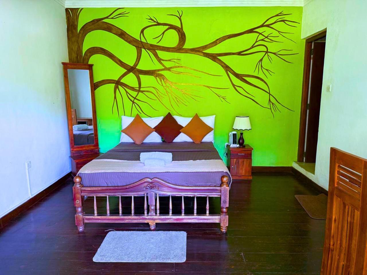 Notre Dame D'Arcadia Hotel นูวาราเอลิยา ภายนอก รูปภาพ